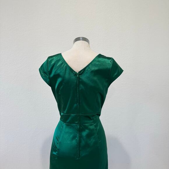 Stop Staring! Pinup Emerald Green satin midi dress Size Large - Picture 9 of 10